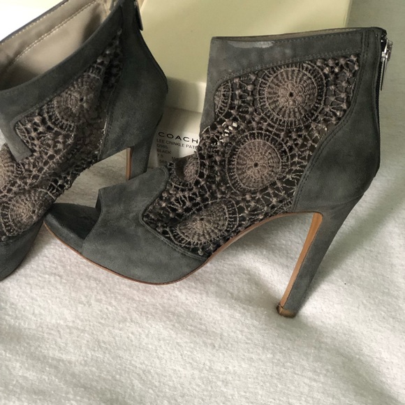 Latitude femme grey sued open toed heel - Picture 2 of 8